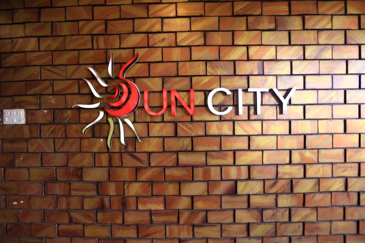 The Suncity Hotel Bhubaneswar Exterior photo